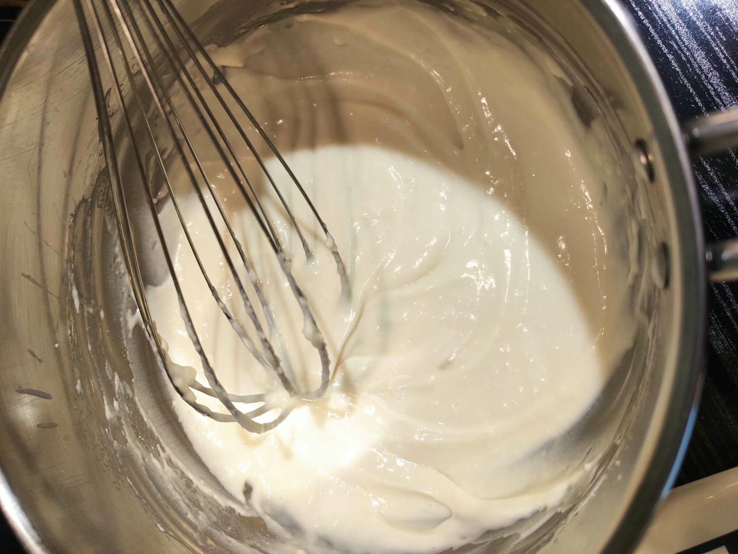 【烘焙食譜】超濕潤戚風蛋糕做法~好先生烤箱~燙麵法不失敗配方!!蛋糕模具也是關鍵