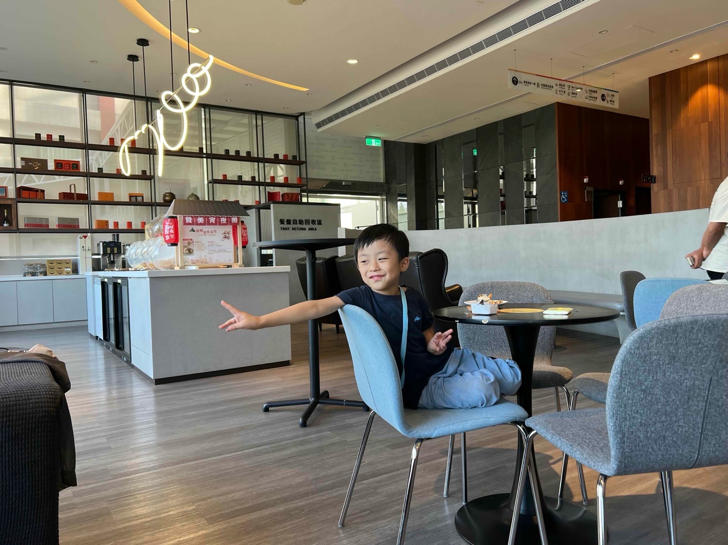 台南南科贊美酒店