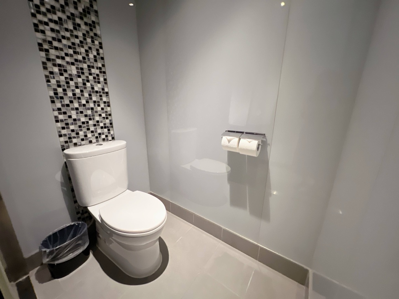 【苗栗】馥藝金鬱金香酒店|親子友善設施超豐富!泳池、SPA、遊戲室一次滿足 - 第19張圖 苗栗鬱金香酒店評價