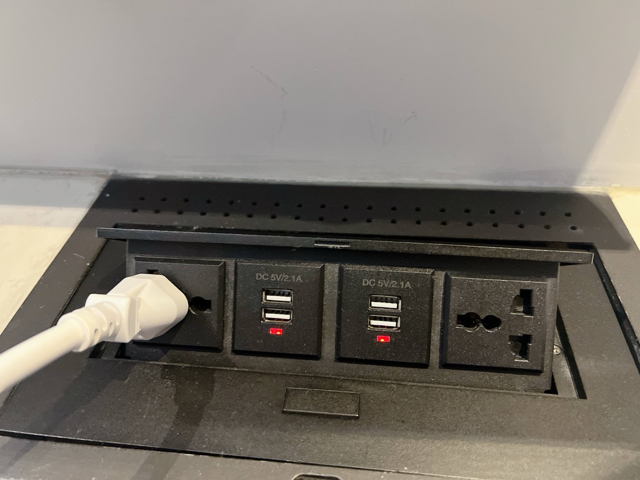 【苗栗】馥藝金鬱金香酒店|親子友善設施超豐富!泳池、SPA、遊戲室一次滿足 - 第14張圖 苗栗鬱金香酒店評價