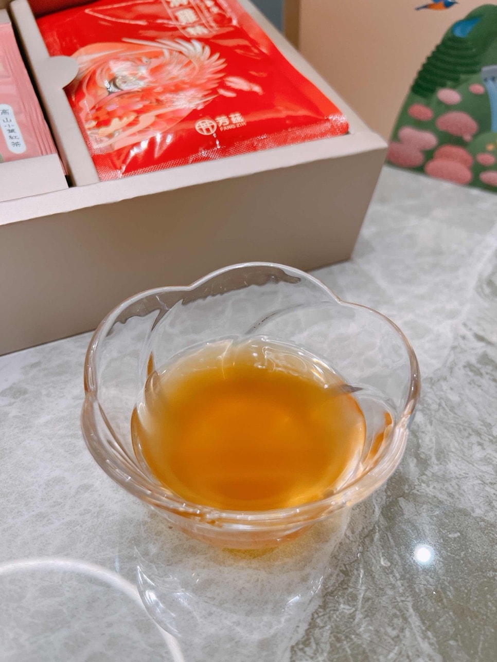 過年送禮芳茲滴雞精禮盒