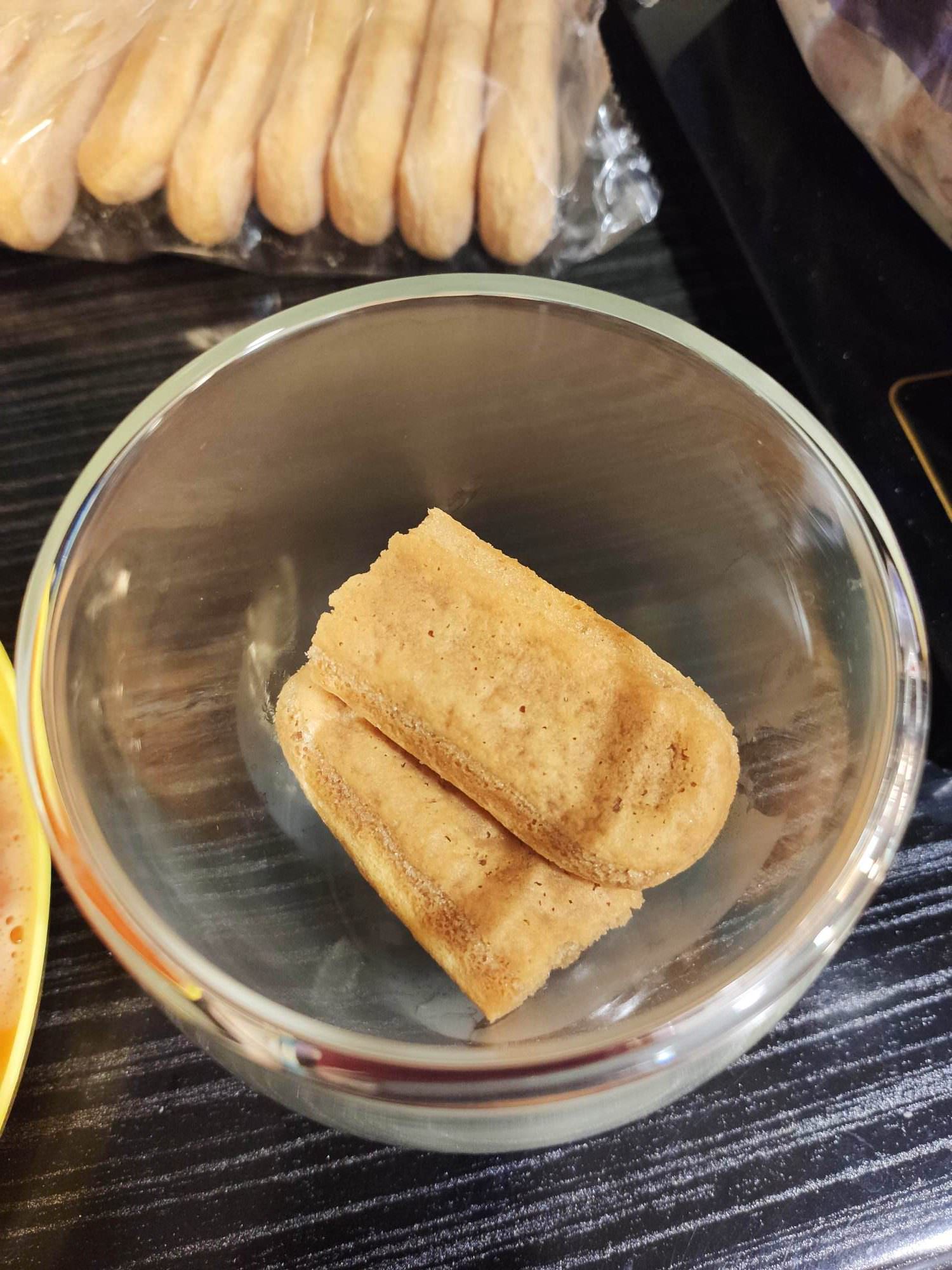【食譜】最好吃的提拉米蘇做法|免吉利丁、免烤箱|簡單好做1次成功~這才是Tiramisu最對的味道~ - 第10張圖 提拉米蘇作法食譜